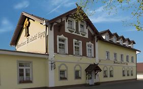Hostinec U Zlaté lípy